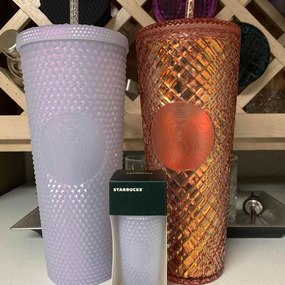 Starbucks 2021 holiday tumblers 24 oz and ornament keychain